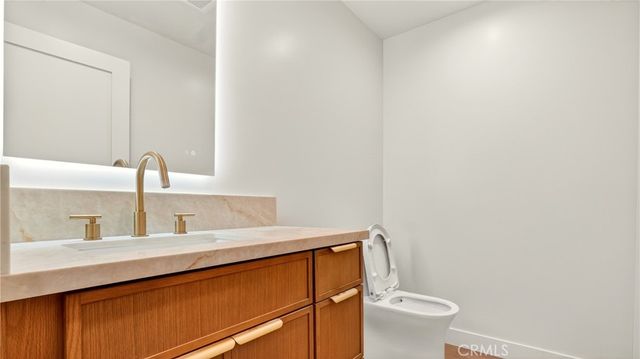 4819 Genesta, Encino, CA 91316