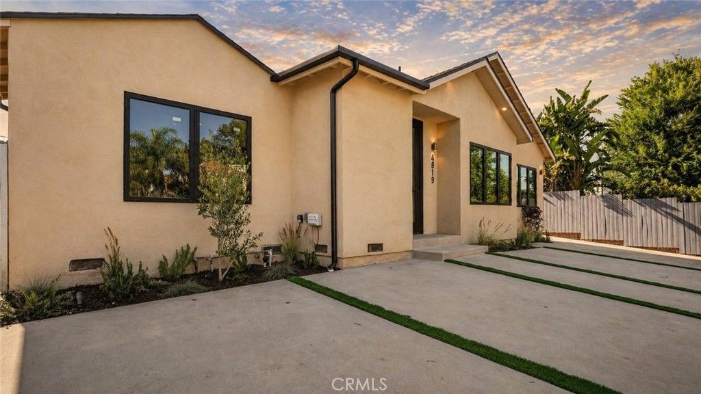 4819 Genesta, Encino, CA 91316