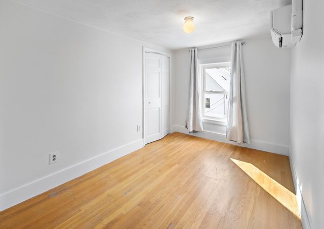 40 Buffum 2, Salem, MA 01970