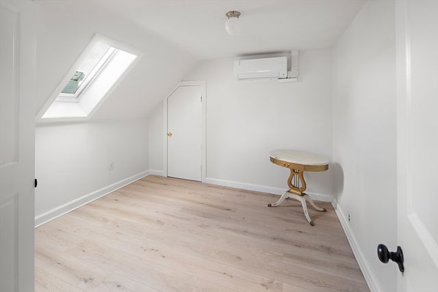 40 Buffum 2, Salem, MA 01970