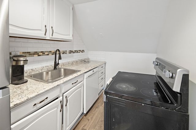 40 Buffum 2, Salem, MA 01970