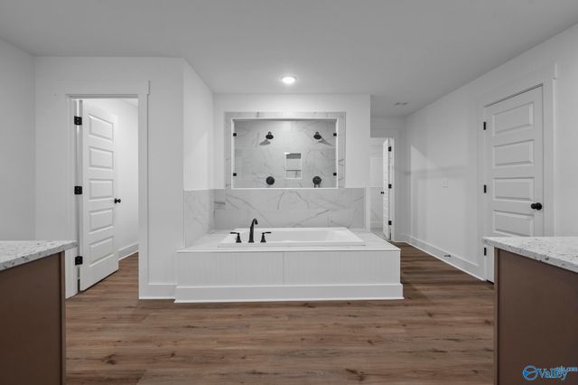 390 Broad Row Street, Huntsville, AL 35811