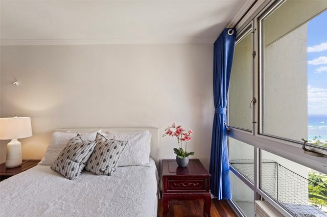 1350 Ala Moana Boulevard 2711, Honolulu, HI 96814