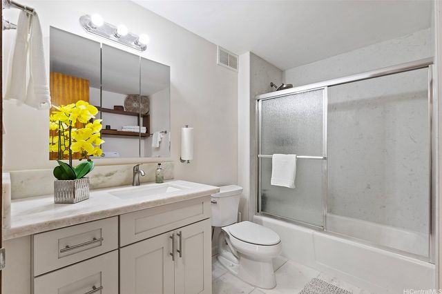 1350 Ala Moana Boulevard 2711, Honolulu, HI 96814