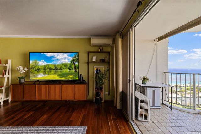 1350 Ala Moana Boulevard 2711, Honolulu, HI 96814