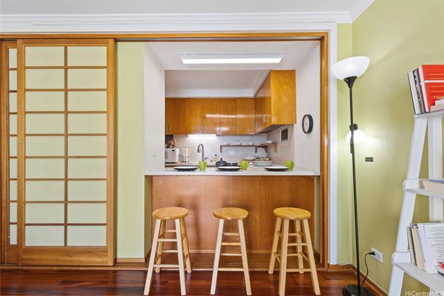 1350 Ala Moana Boulevard 2711, Honolulu, HI 96814