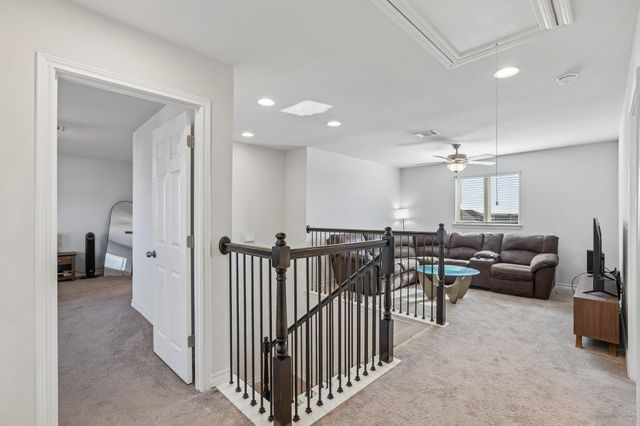 140 Limonite LN, Liberty Hill, TX 78642