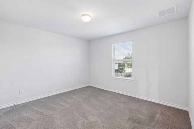 140 Limonite LN, Liberty Hill, TX 78642
