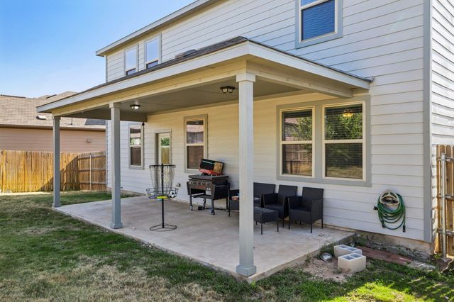 140 Limonite LN, Liberty Hill, TX 78642