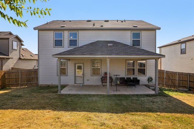140 Limonite LN, Liberty Hill, TX 78642