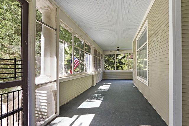 215 S Washington STREET, Elkhorn, WI 53121