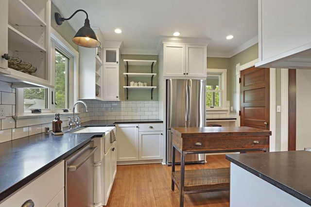 215 S Washington STREET, Elkhorn, WI 53121