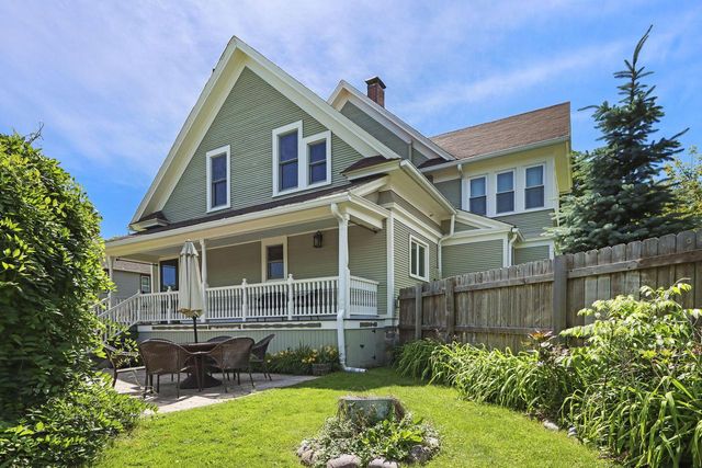 215 S Washington STREET, Elkhorn, WI 53121