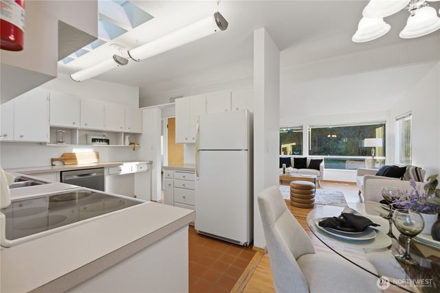 9004 NE 178th Street, Bothell, WA 98011