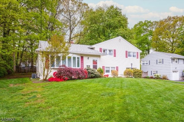 10 Ridge Way, Fanwood Boro, NJ 07023