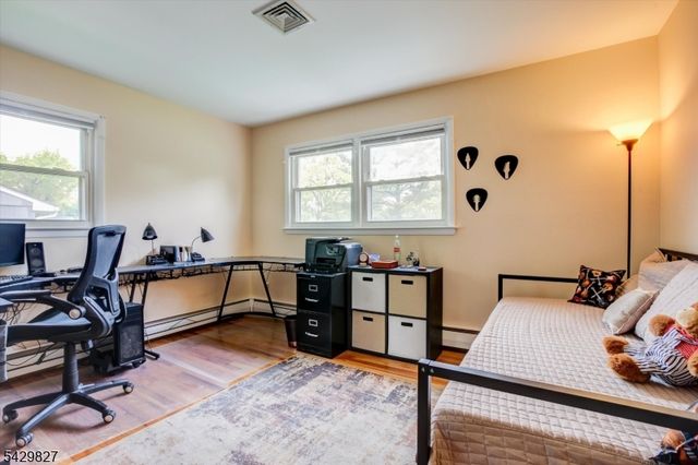 10 Ridge Way, Fanwood Boro, NJ 07023