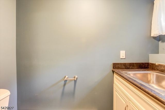 10 Ridge Way, Fanwood Boro, NJ 07023