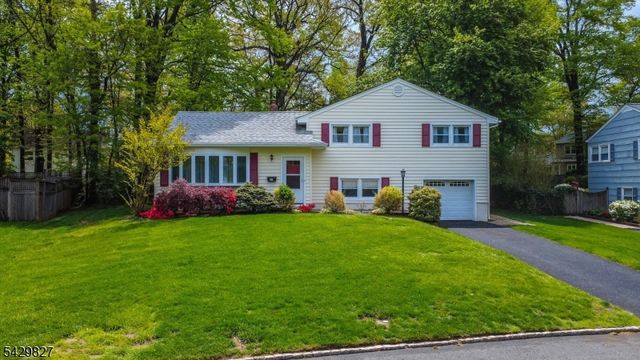 10 Ridge Way, Fanwood Boro, NJ 07023
