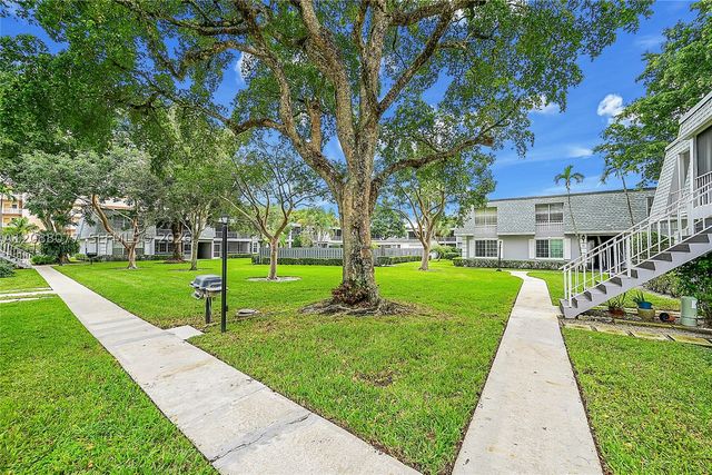 306 NW 69th Ave 162, Plantation, FL 33317