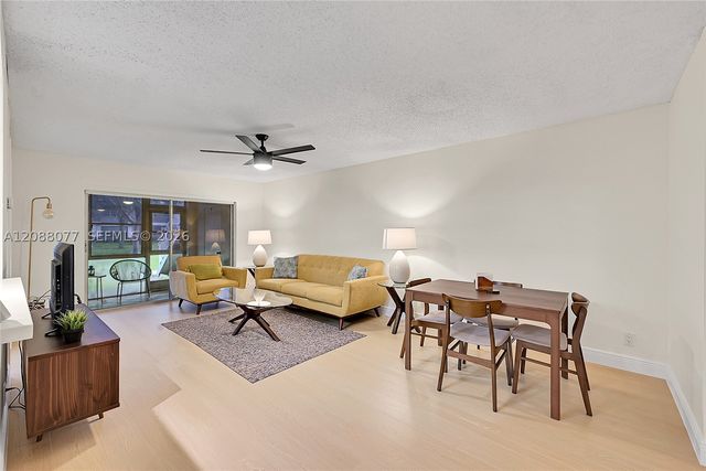 306 NW 69th Ave 162, Plantation, FL 33317