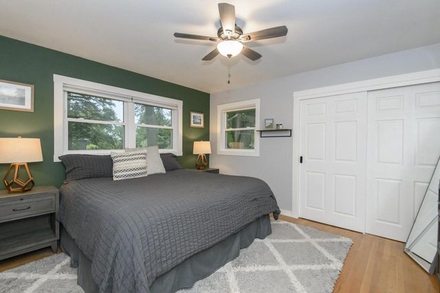 334 Maple WAY S, Waukesha, WI 53188