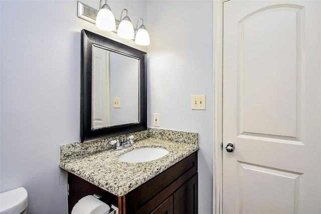 3926 Summit Valley Drive, Houston, TX 77082