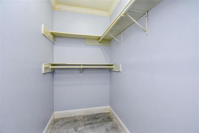 3926 Summit Valley Drive, Houston, TX 77082