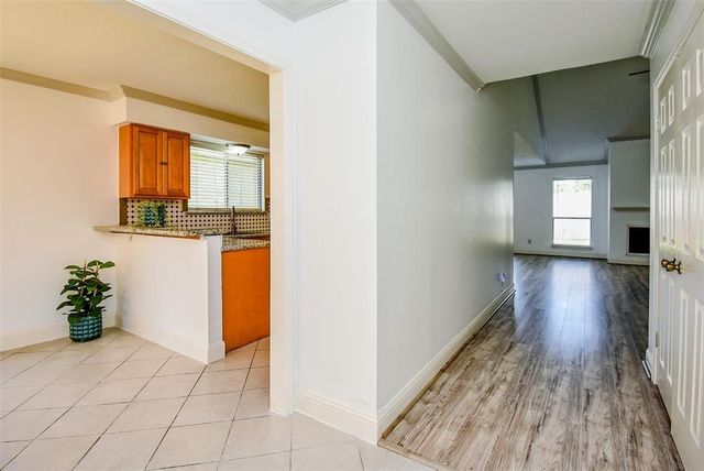 3926 Summit Valley Drive, Houston, TX 77082