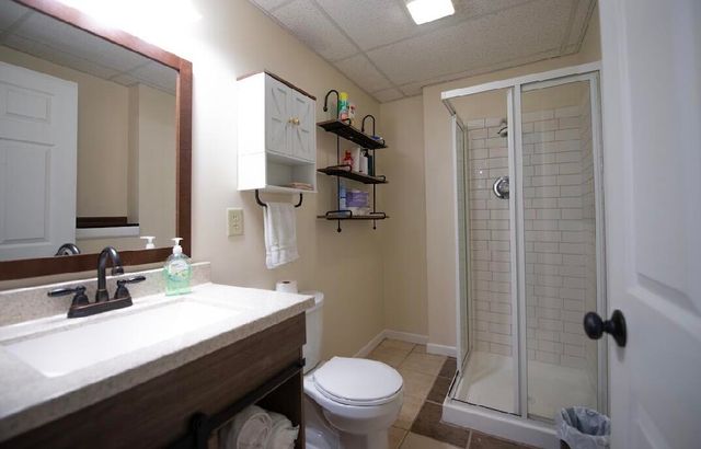 502 Killarney Lane, Valparaiso, IN 46385