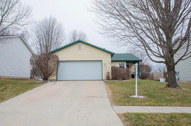 502 Killarney Lane, Valparaiso, IN 46385