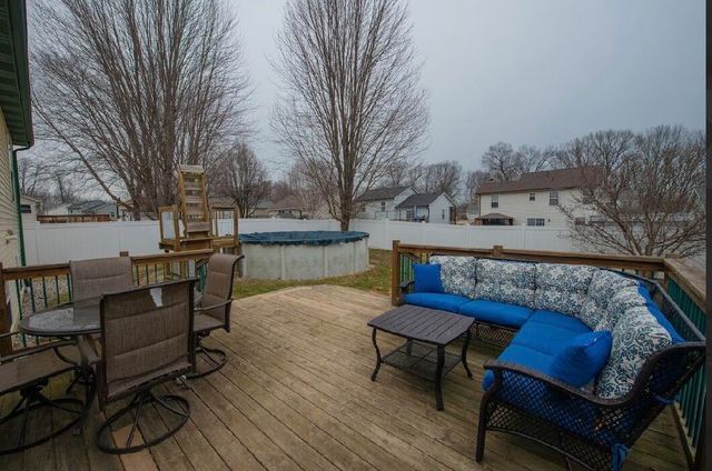 502 Killarney Lane, Valparaiso, IN 46385