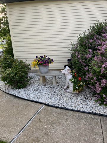 502 Killarney Lane, Valparaiso, IN 46385