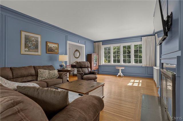 1108 Parkway East, Utica, NY 13501