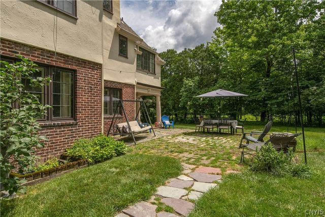 1108 Parkway East, Utica, NY 13501