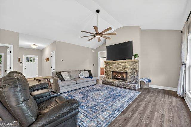 200 Fowler Road, Ellijay, GA 30536