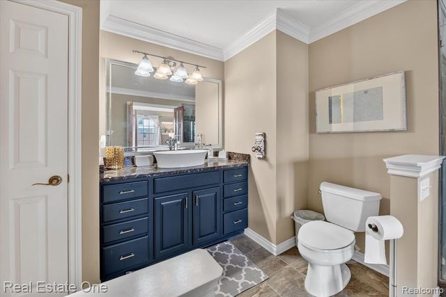 1615 Town Commons Drive, Howell, MI 48855