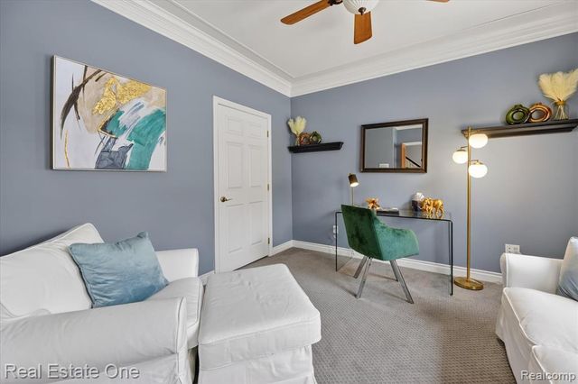 1615 Town Commons Drive, Howell, MI 48855