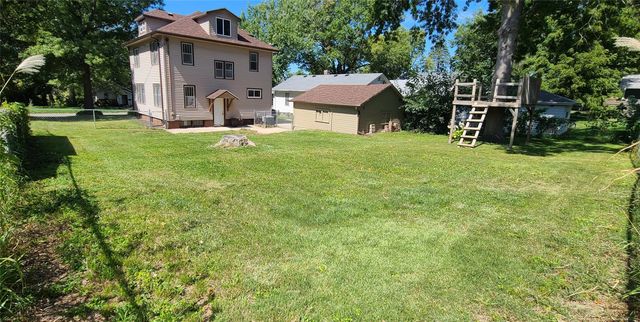 620 E 8th Street S, Newton, IA 50208