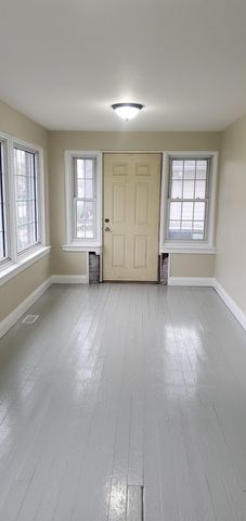 620 E 8th Street S, Newton, IA 50208