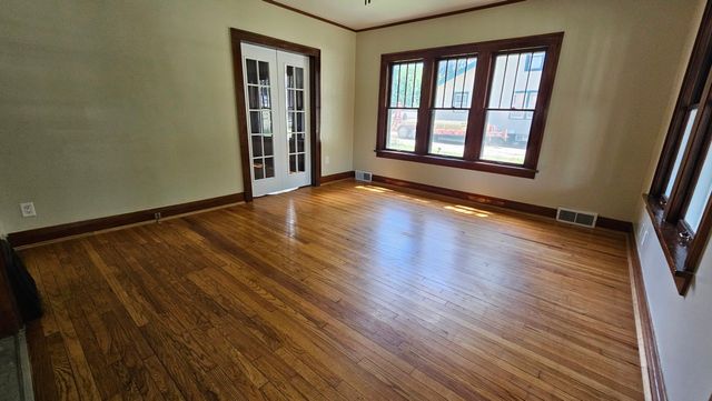 620 E 8th Street S, Newton, IA 50208