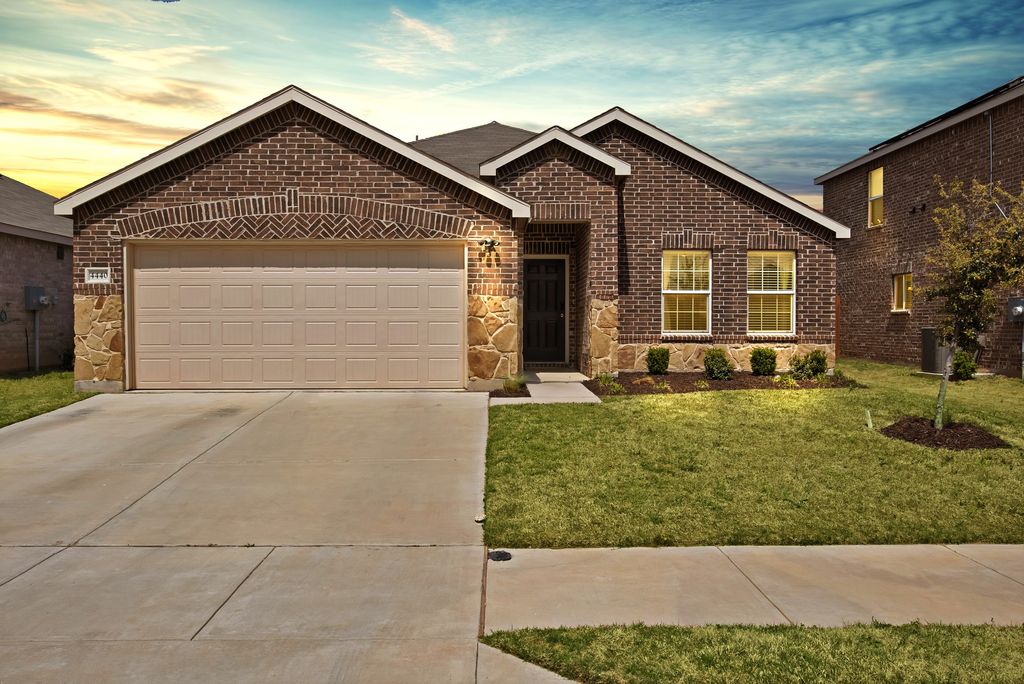 4440 Sagecroft Road, Fort Worth, TX 76036
