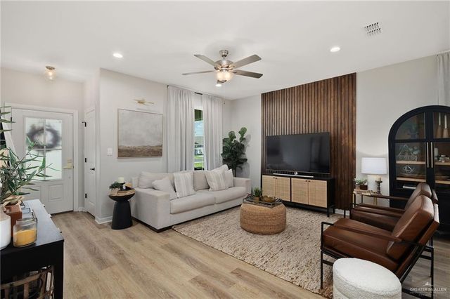 8506 N 33rd Lane, Mcallen, TX 78504