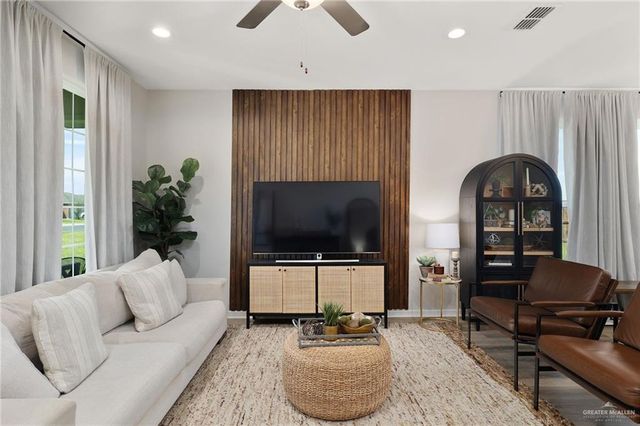 8506 N 33rd Lane, Mcallen, TX 78504