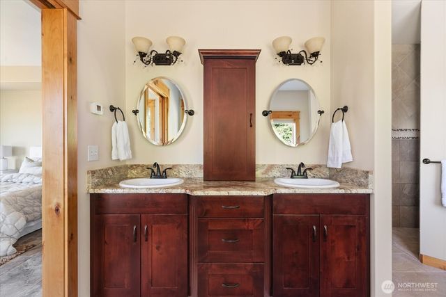 343 Olympic Bay Lane, Oak Harbor, WA 98277