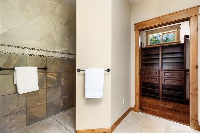 343 Olympic Bay Lane, Oak Harbor, WA 98277