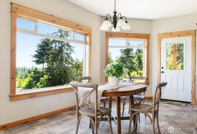 343 Olympic Bay Lane, Oak Harbor, WA 98277