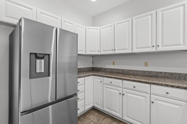 592 Page Road, Bow, NH 03304