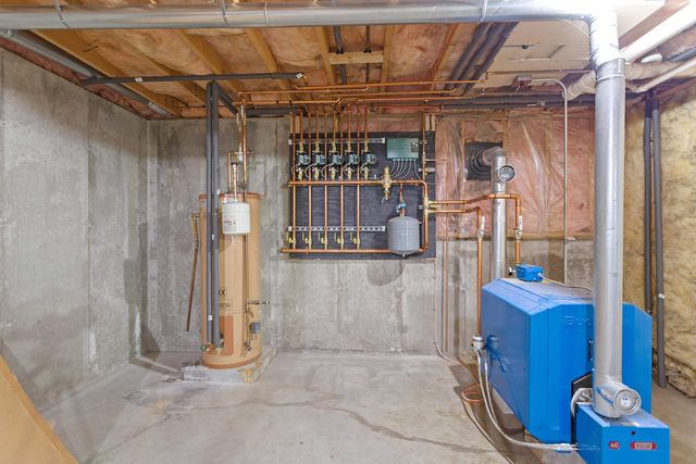 592 Page Road, Bow, NH 03304