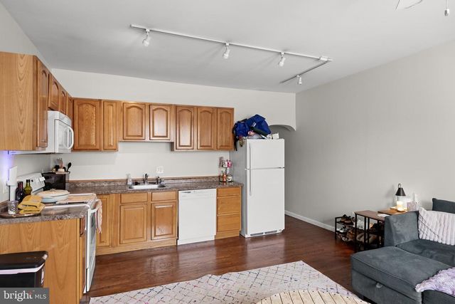 117 W MERCHANT ST, Audubon, NJ 08106