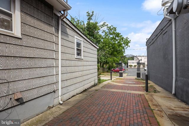 117 W MERCHANT ST, Audubon, NJ 08106